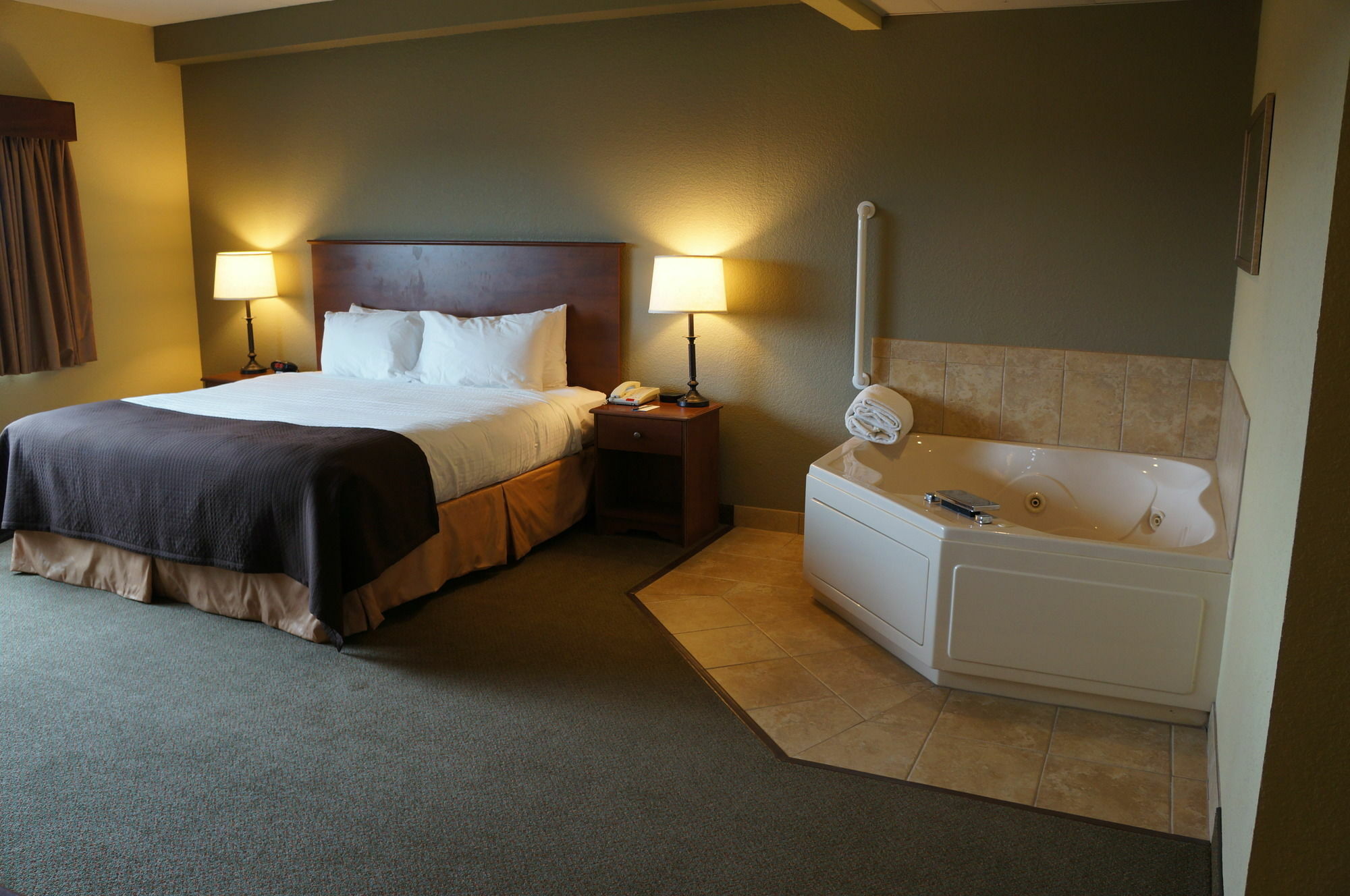 Americinn By Wyndham Newton Eksteriør bilde